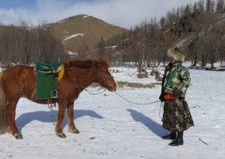  蒙古新年 13 天之旅 